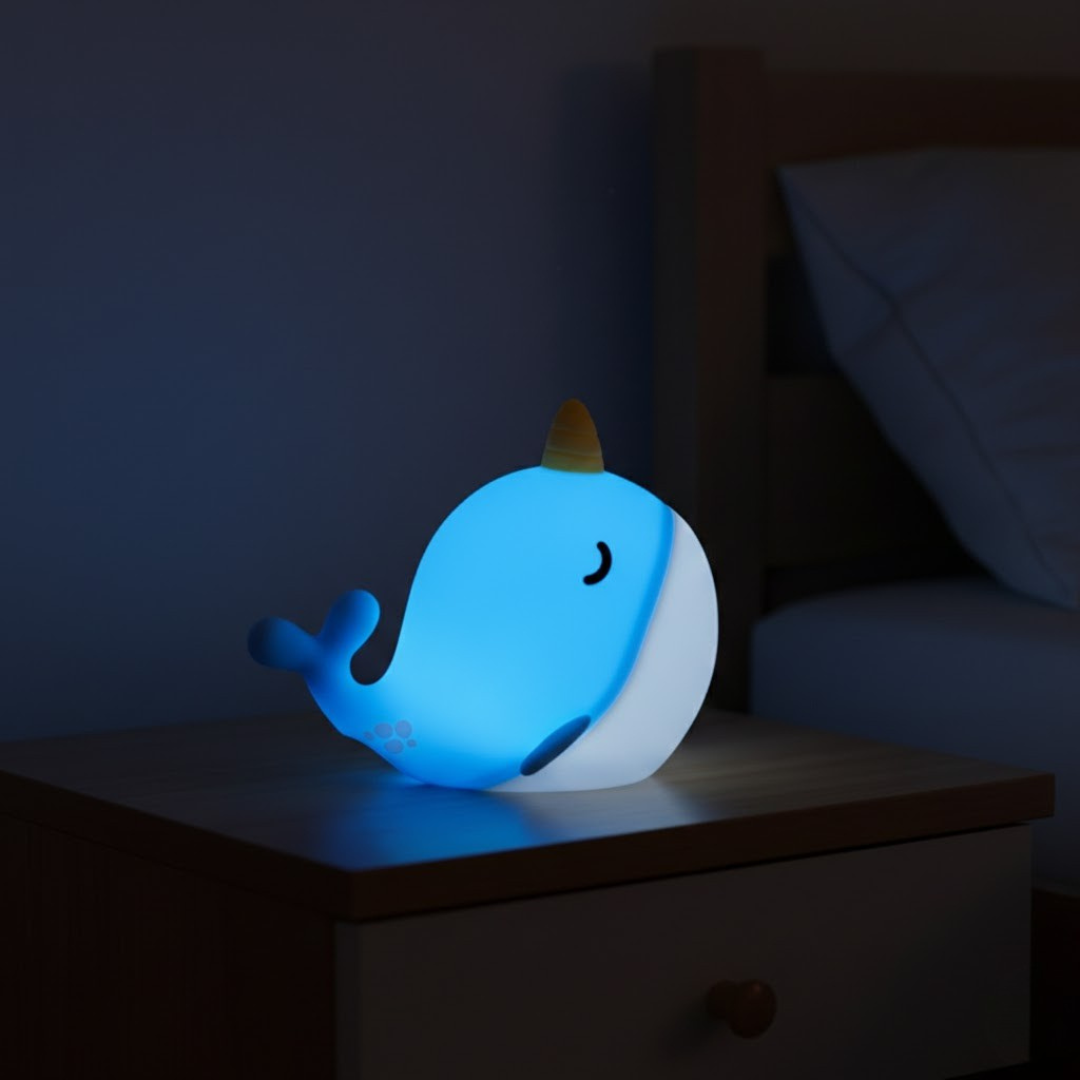 Bubi – a kíváncsi Bálna Éjjeli LED Lámpa