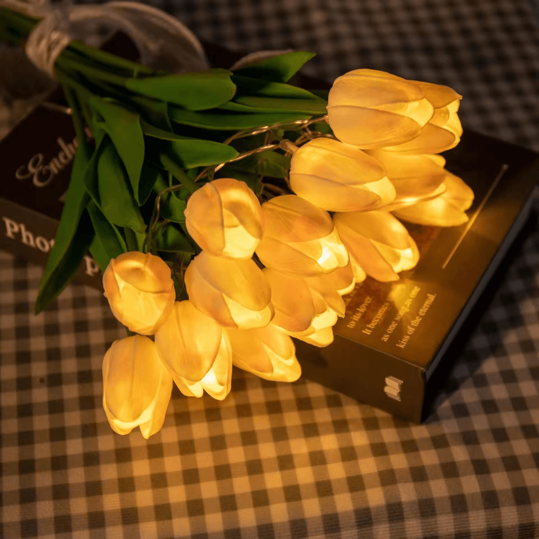 Örök Tulipán - Kézzel Készült Ragyogó Romantikus Tulipán Lámpa